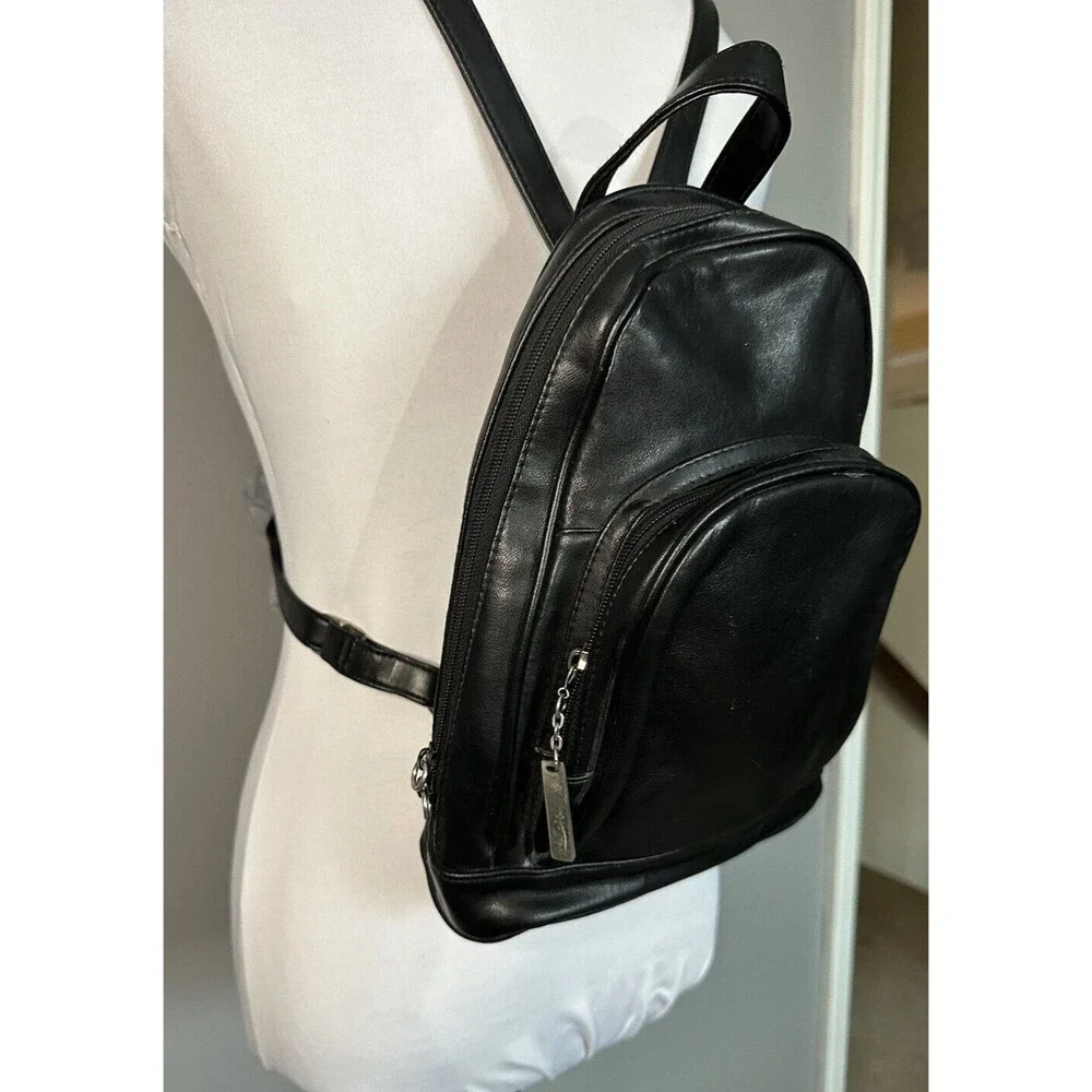 Unbranded Womens Black Leather Backpack Two Pocket Purse Adjustable Straps GUC